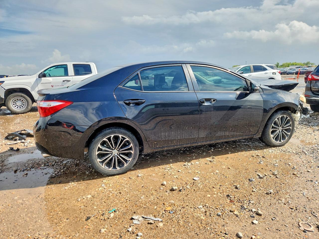 2014 TOYOTA COROLLA