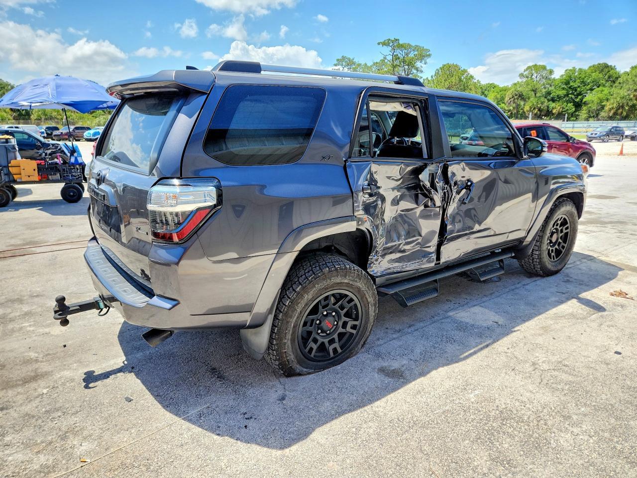 2022 TOYOTA 4Runner
