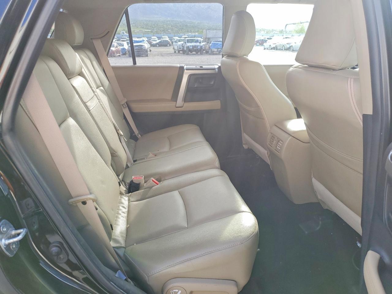 2011 TOYOTA 4Runner