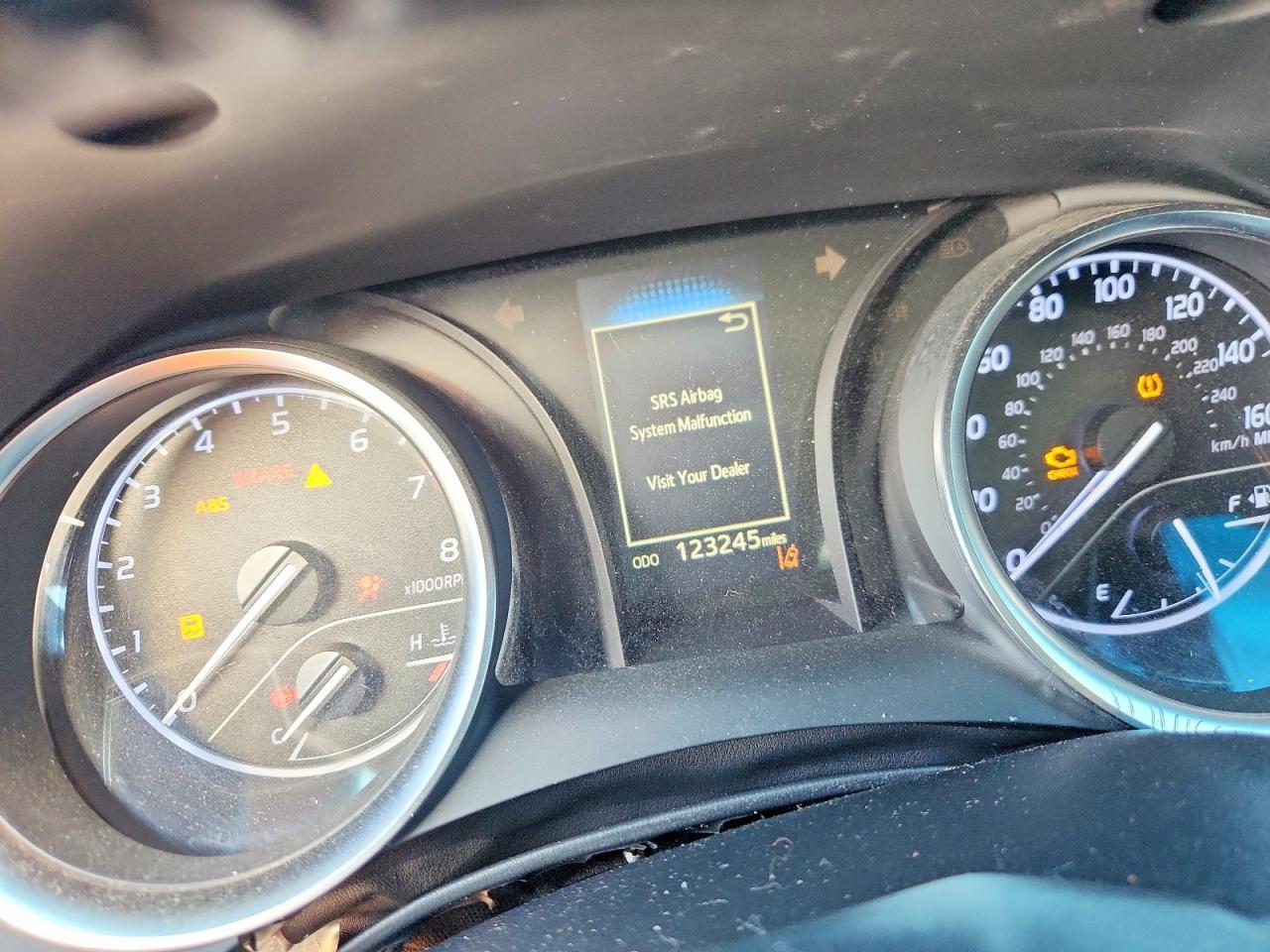 2018 TOYOTA CAMRY