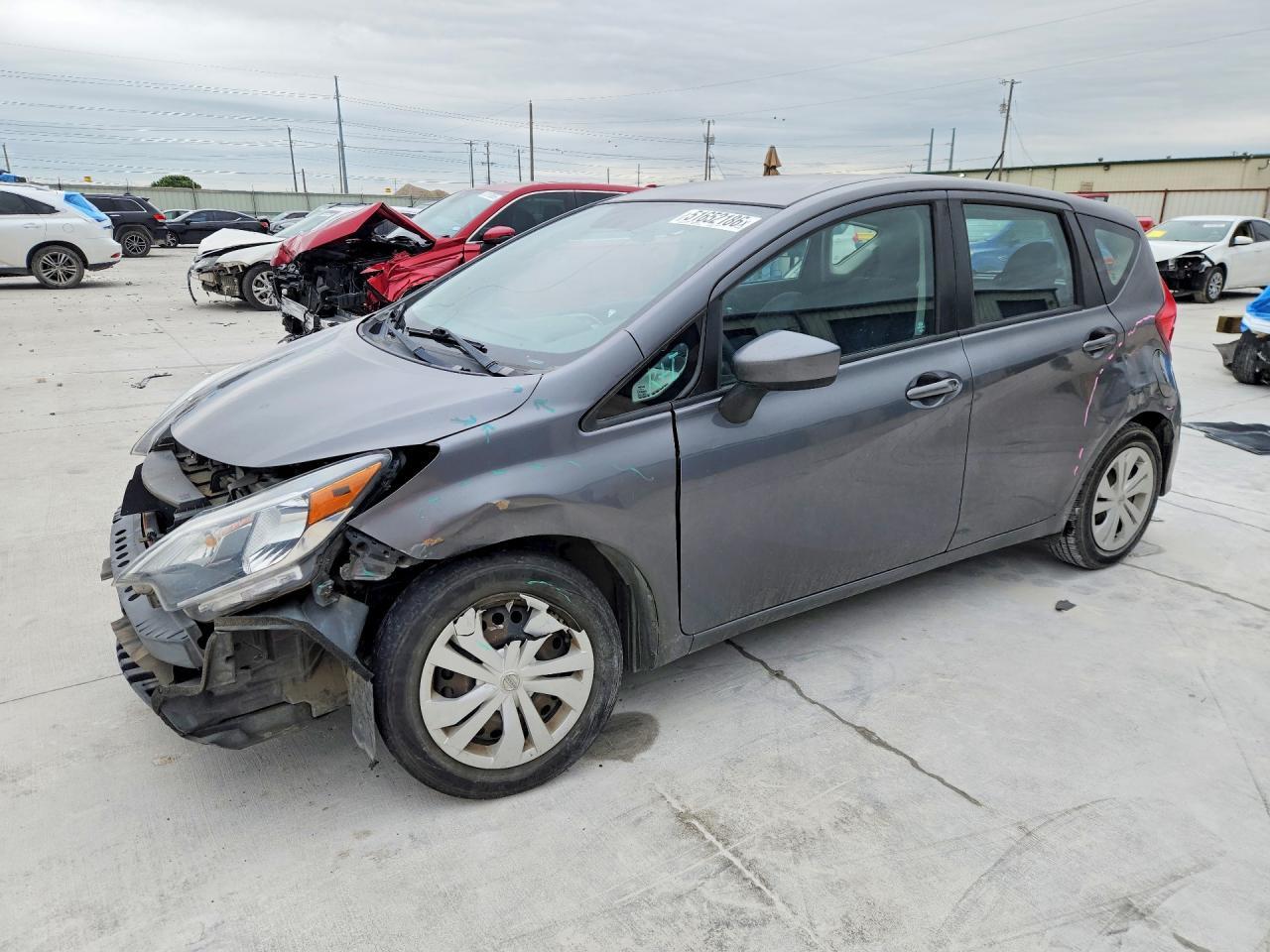 2017 NISSAN Versa Note