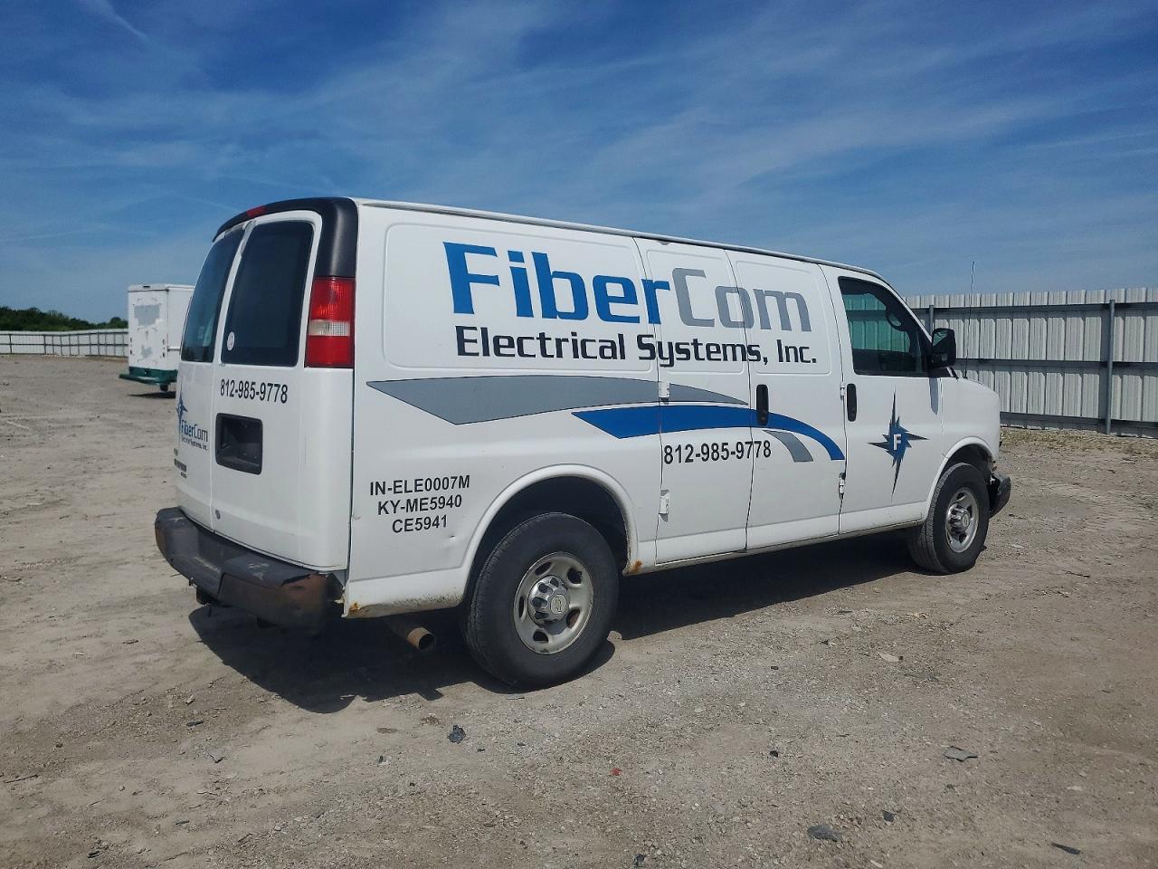 2011 CHEVROLET EXPRESS 2500