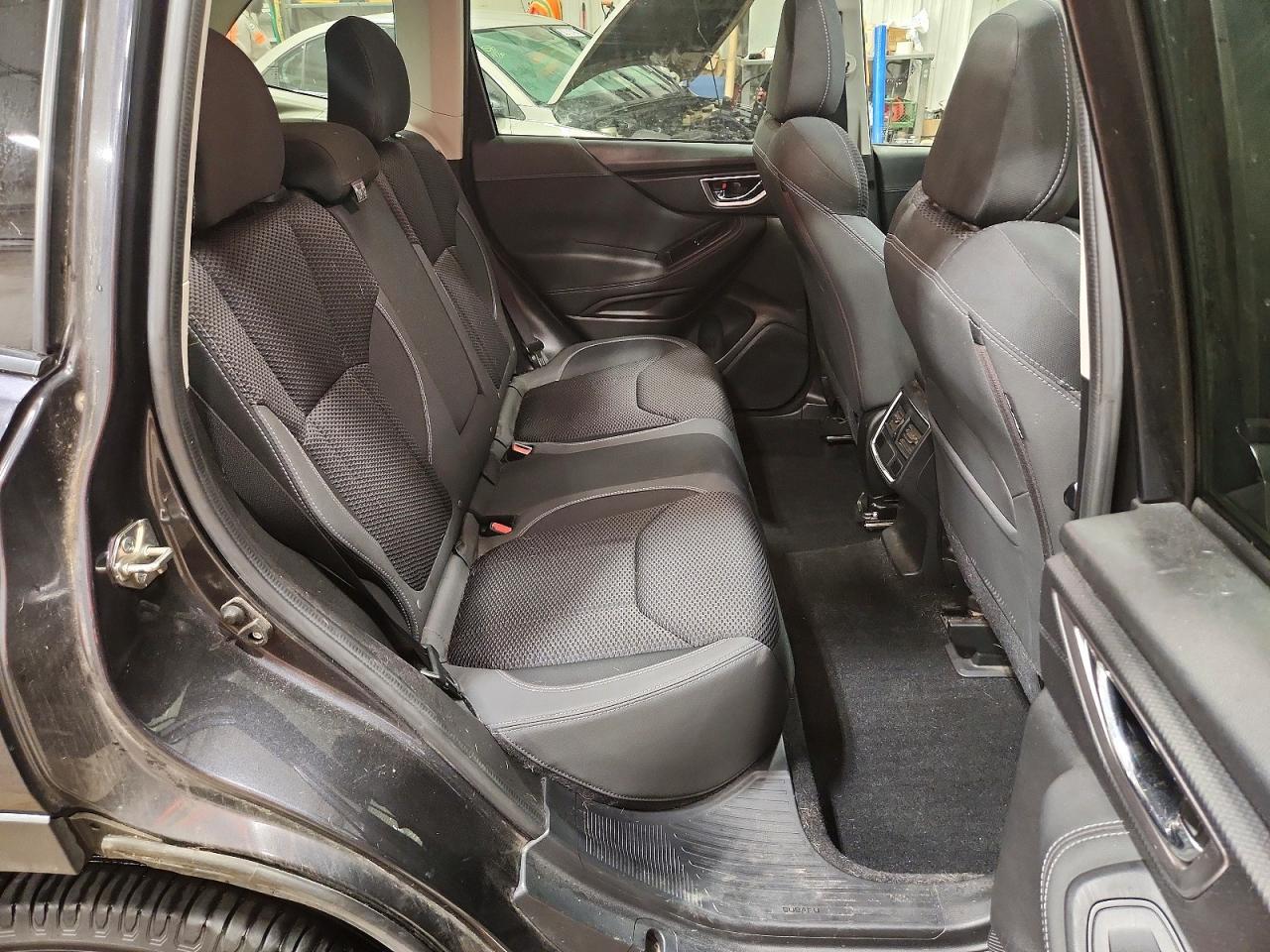 2019 SUBARU FORESTER