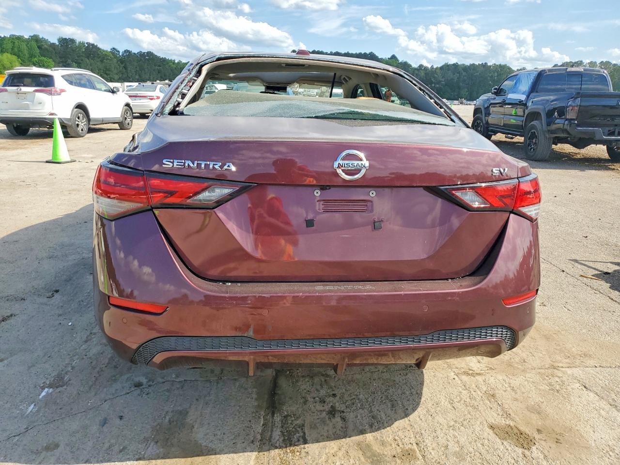 2021 NISSAN SENTRA