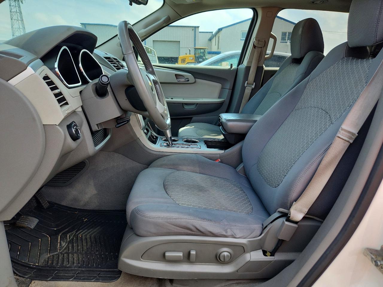 2011 CHEVROLET TRAVERSE