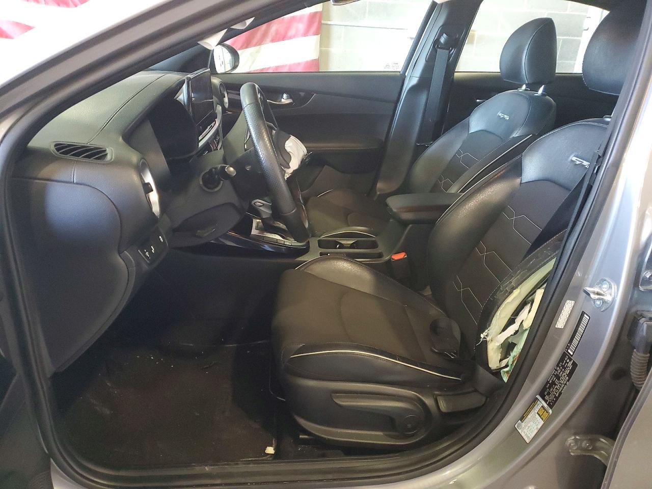 2024 KIA FORTE