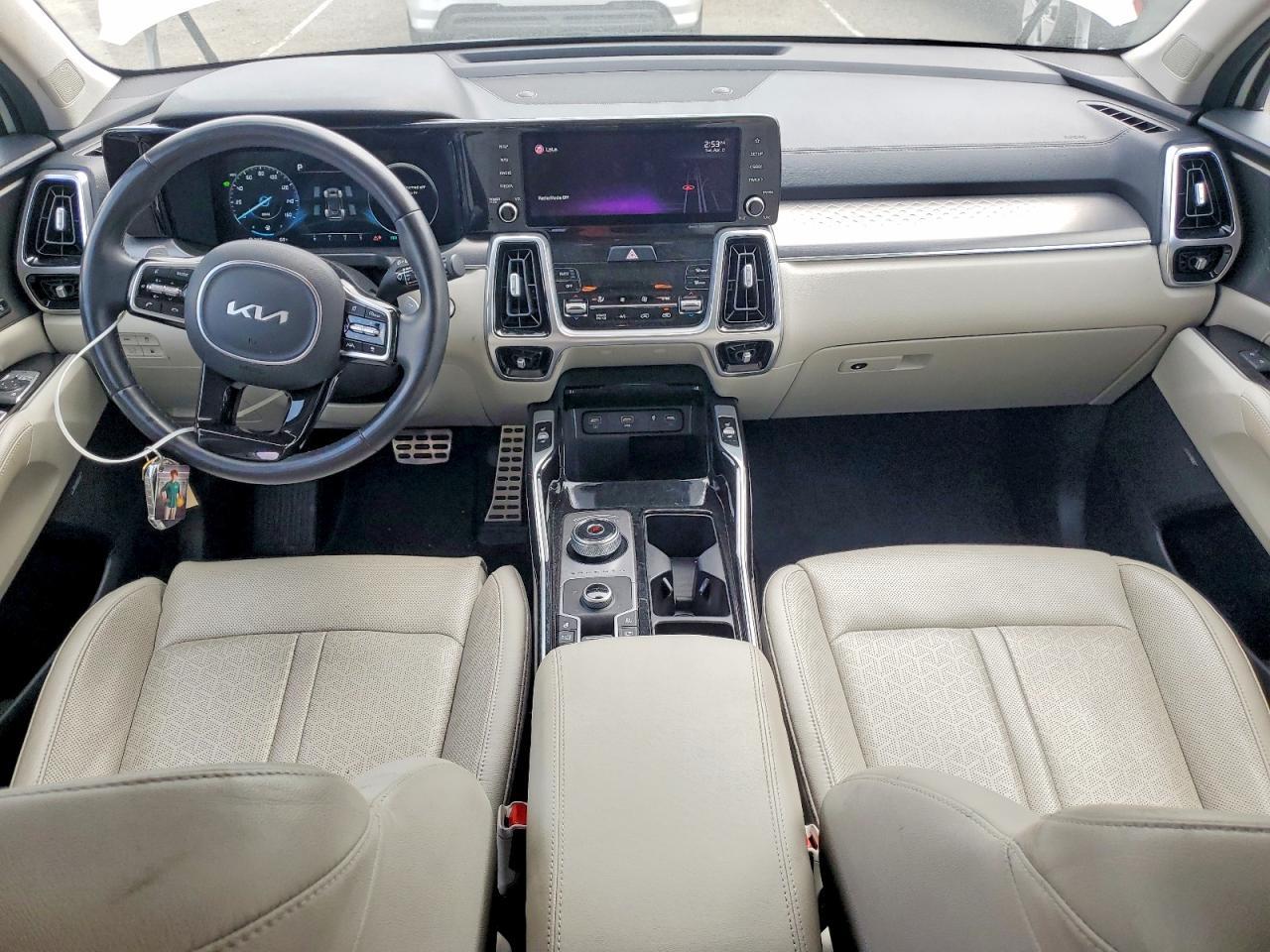 2022 KIA SORENTO