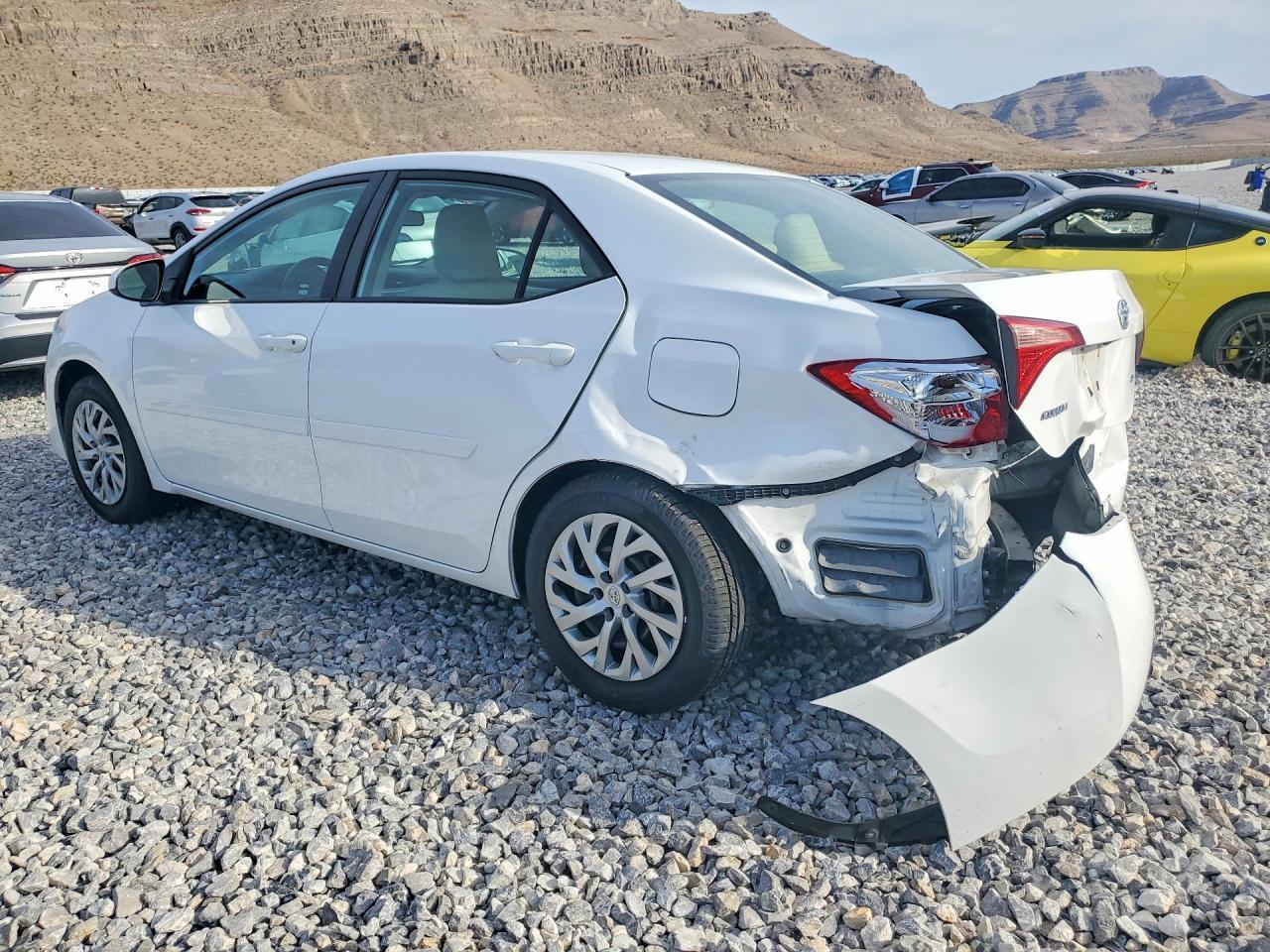 2017 TOYOTA COROLLA