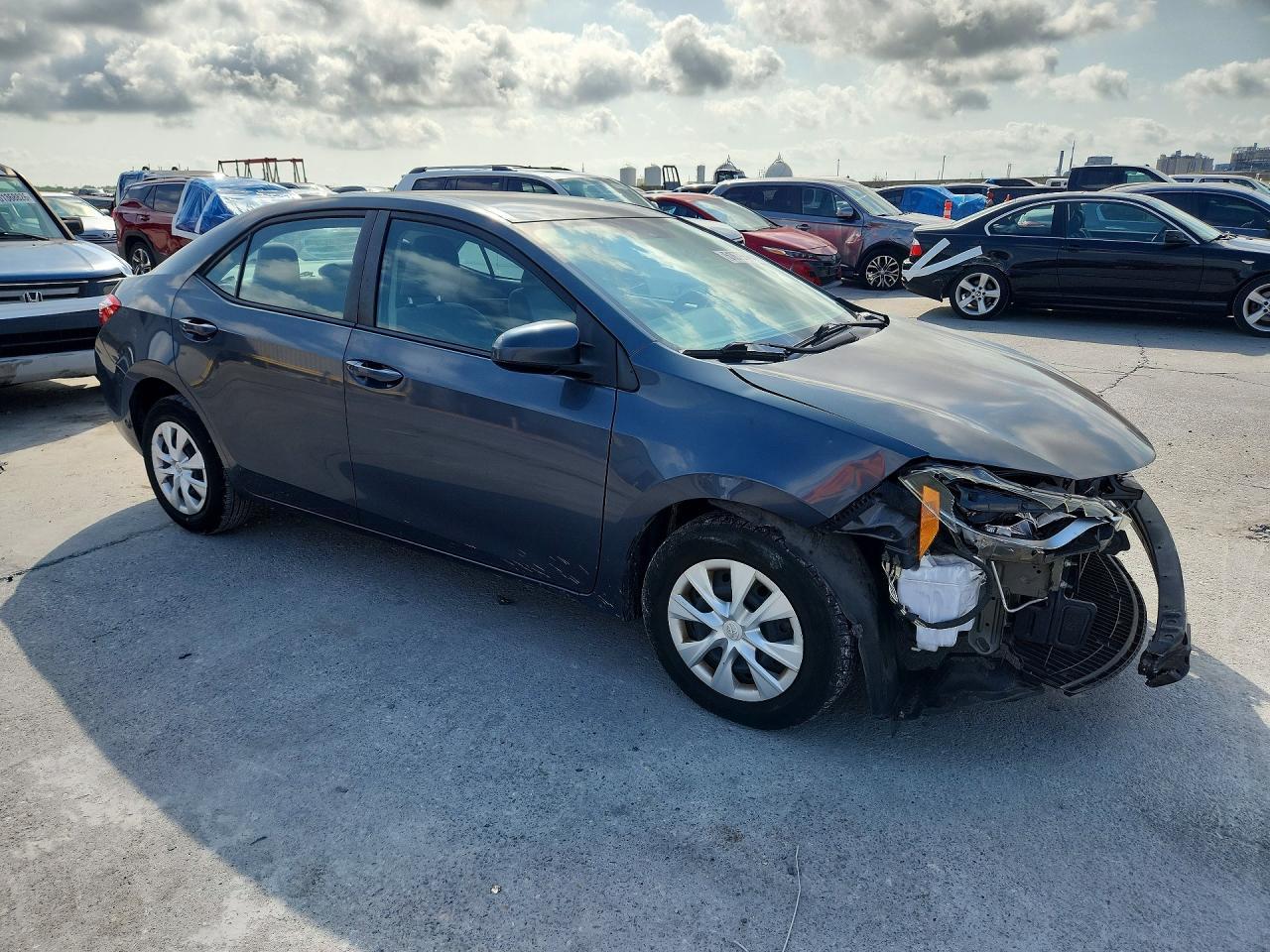 2015 TOYOTA COROLLA