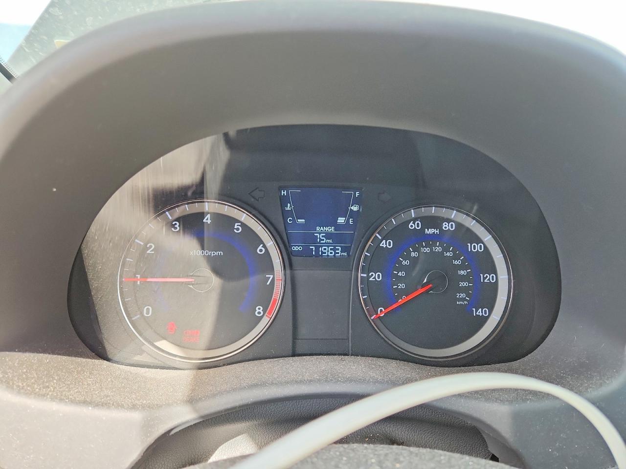 2013 HYUNDAI ACCENT