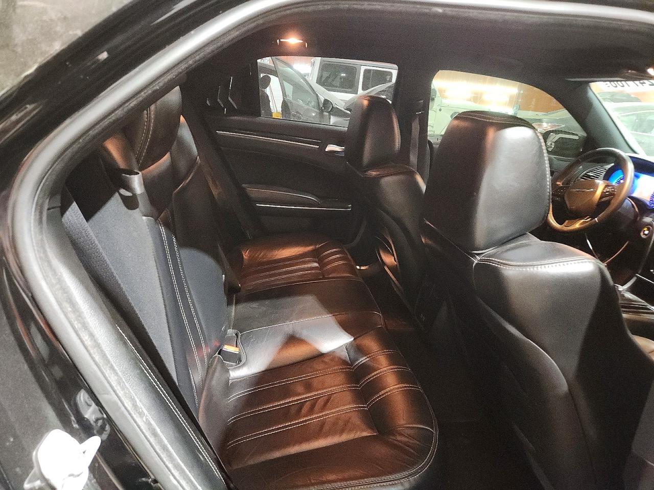 2017 CHRYSLER 300