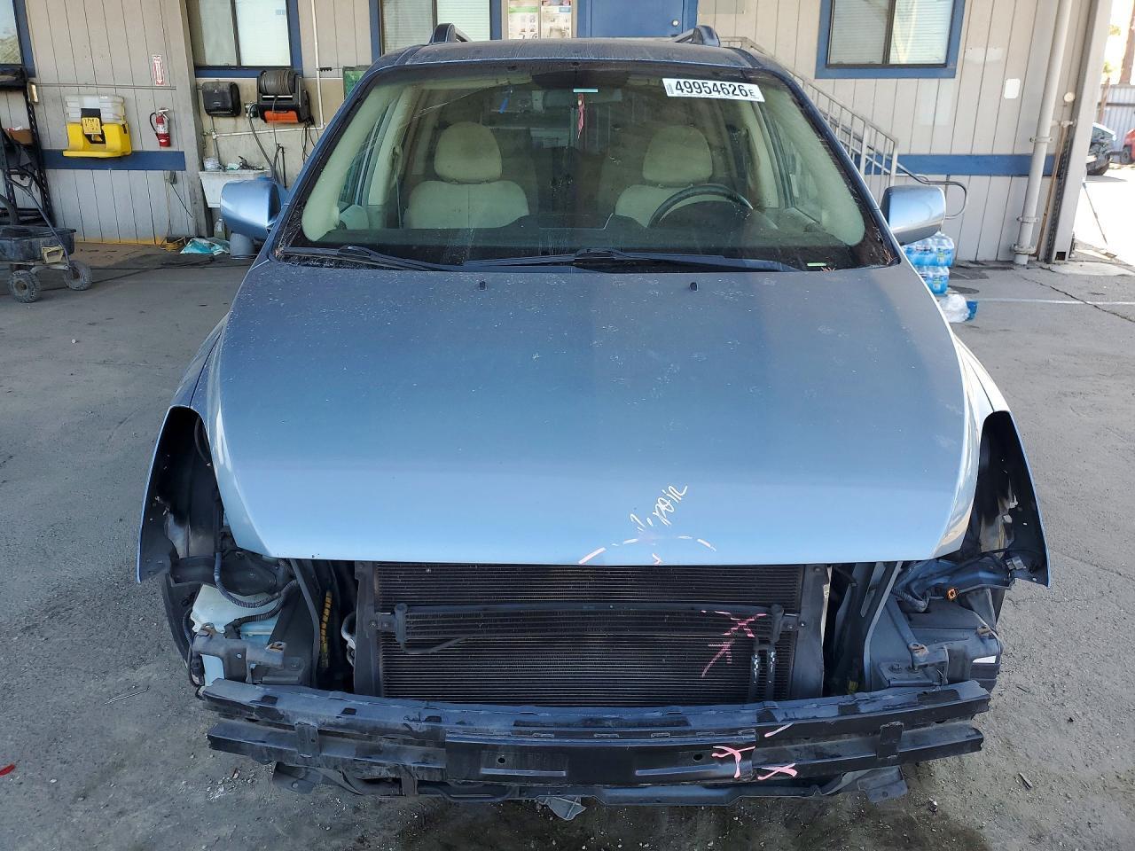 2007 HYUNDAI Entourage