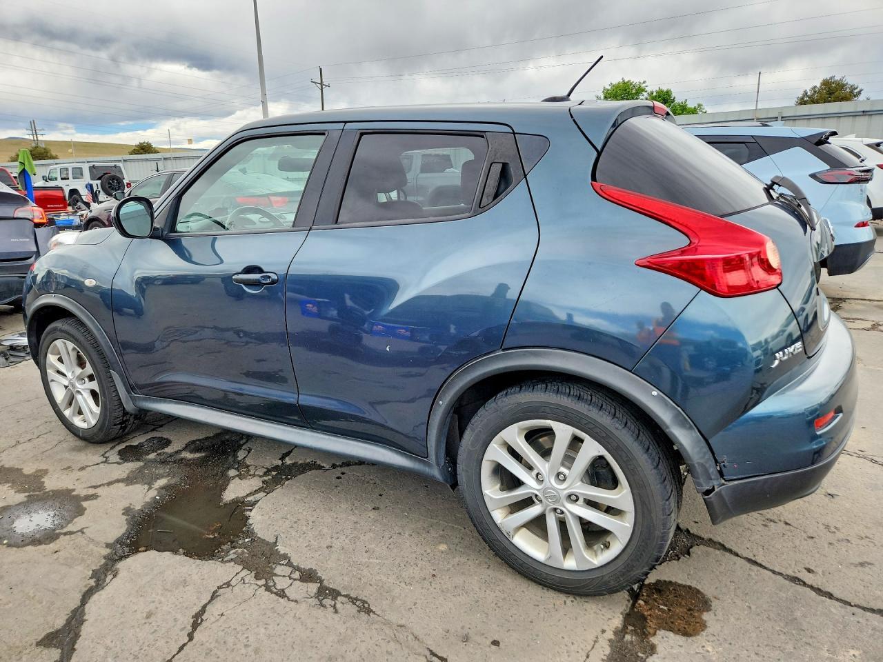 2011 NISSAN Juke