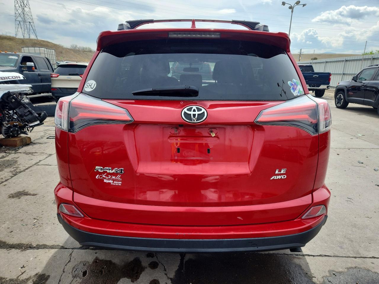 2016 TOYOTA RAV4