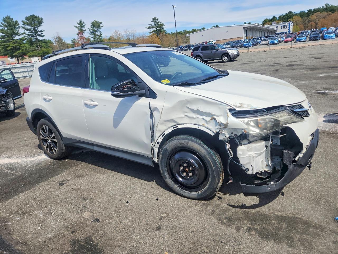 2015 TOYOTA RAV4