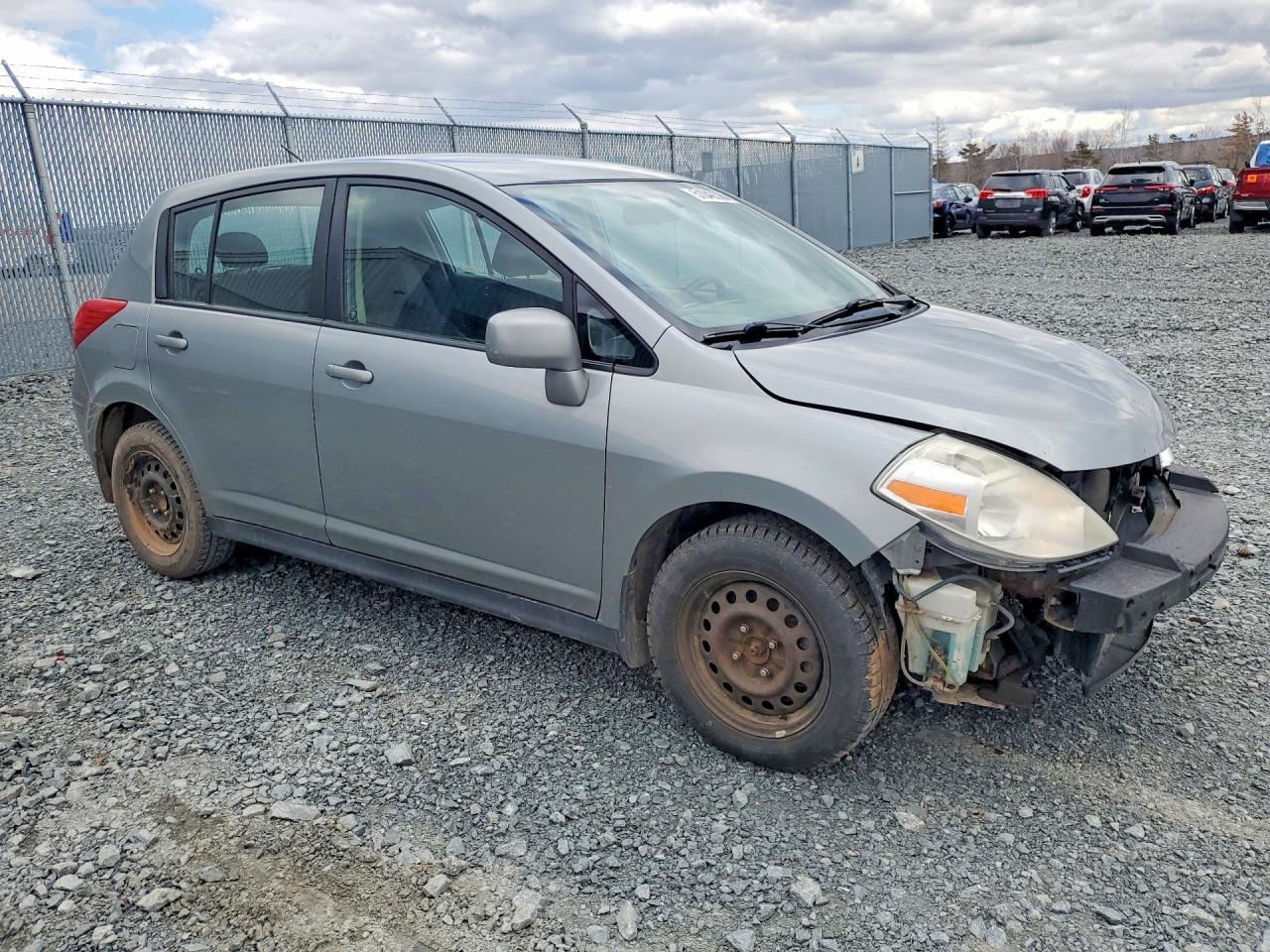 2009 NISSAN VERSA