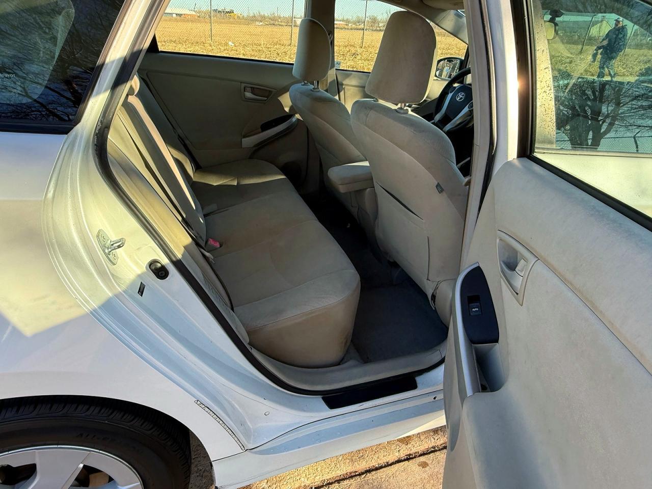 2011 TOYOTA PRIUS