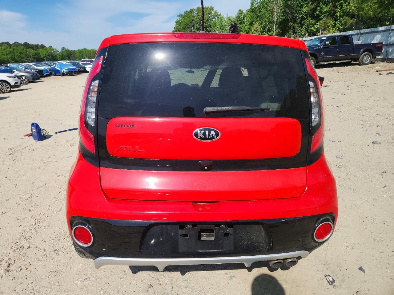 2018 KIA SOUL