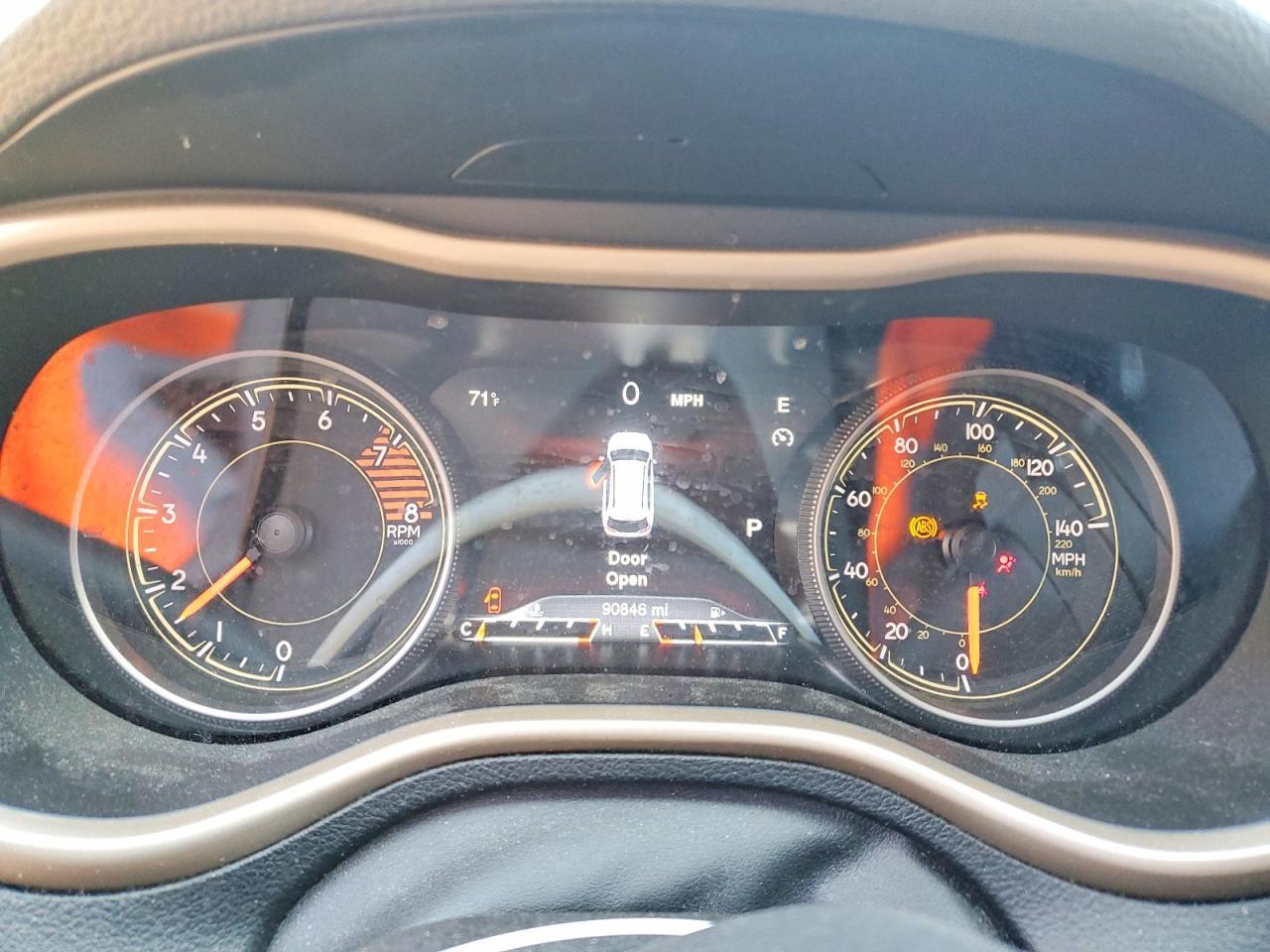 2018 JEEP CHEROKEE