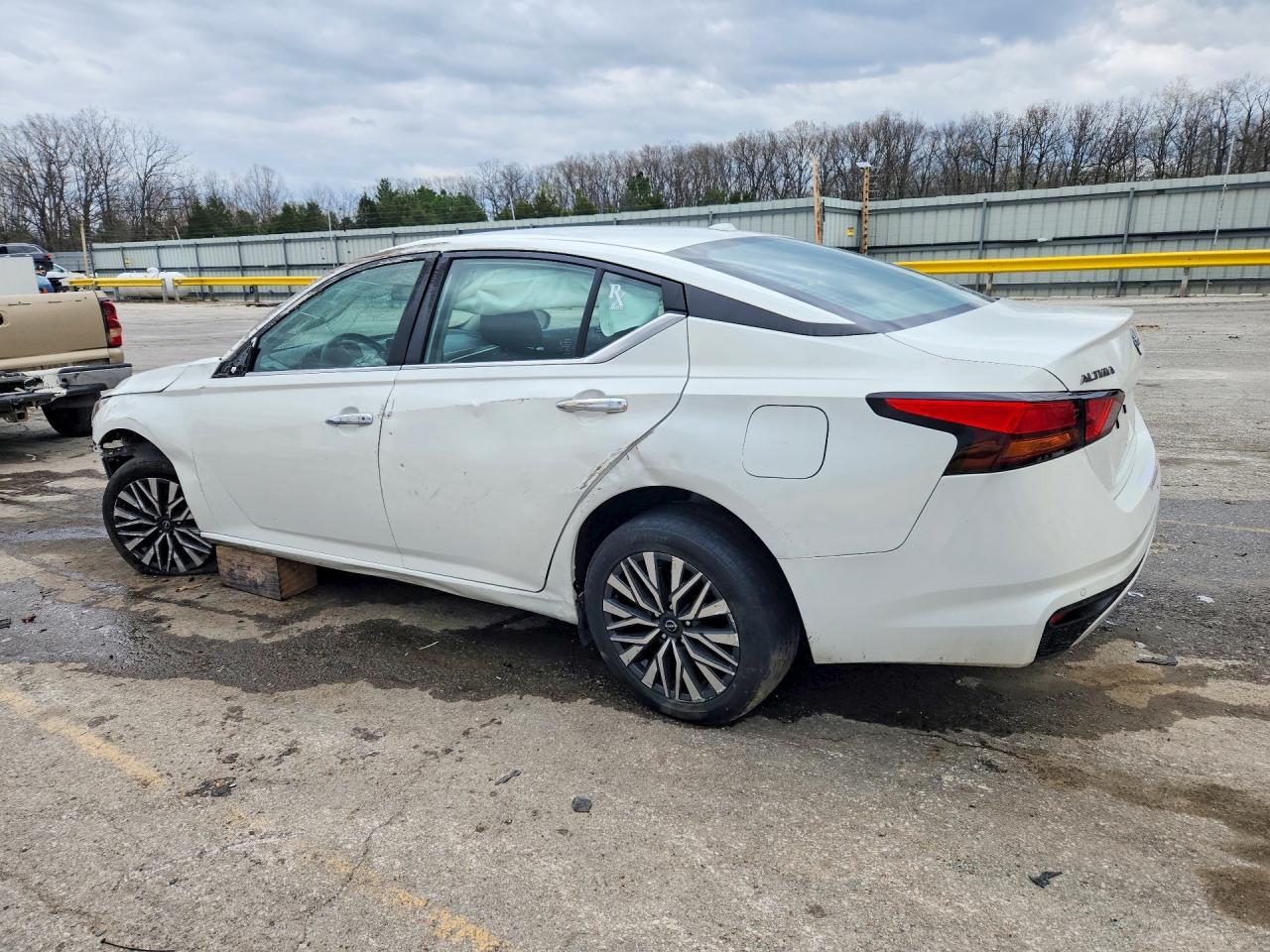 2024 NISSAN ALTIMA