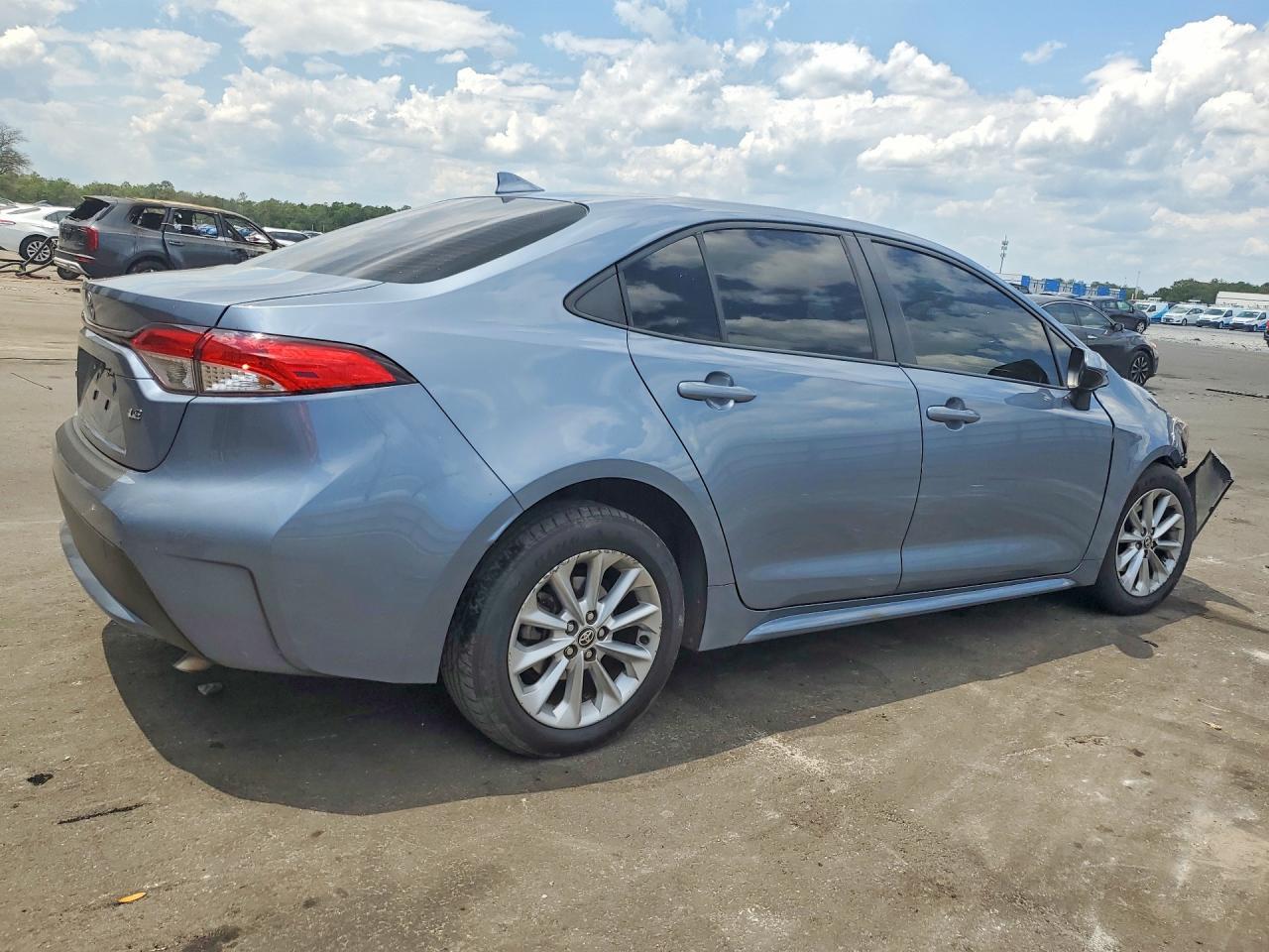 2021 TOYOTA COROLLA