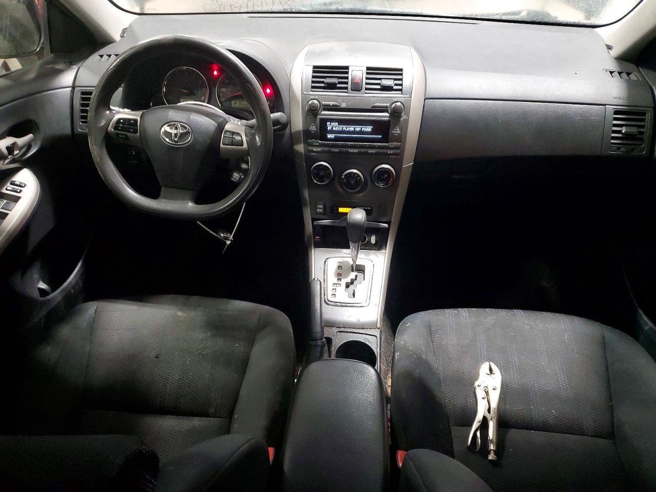 2011 TOYOTA COROLLA