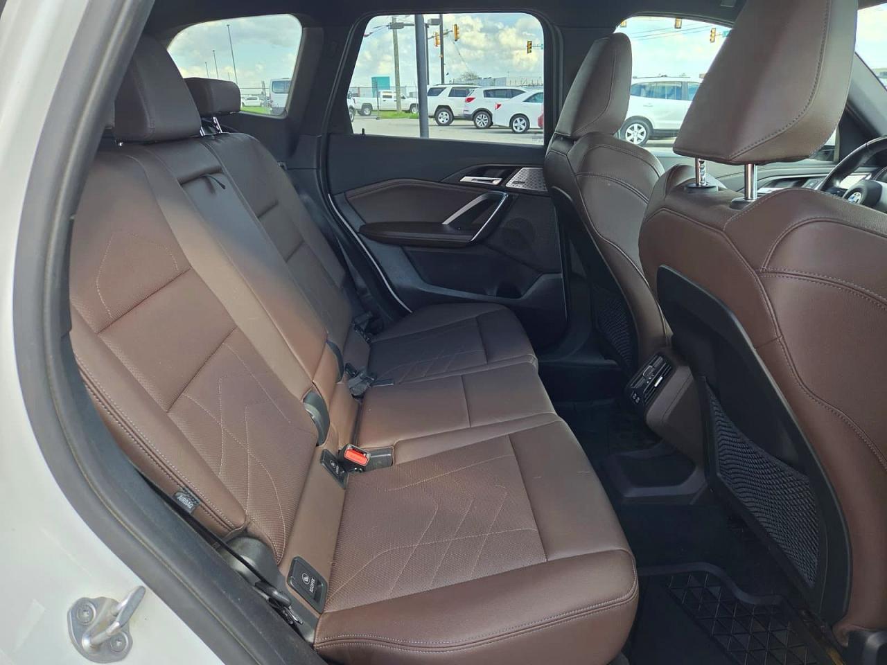 2023 BMW X1