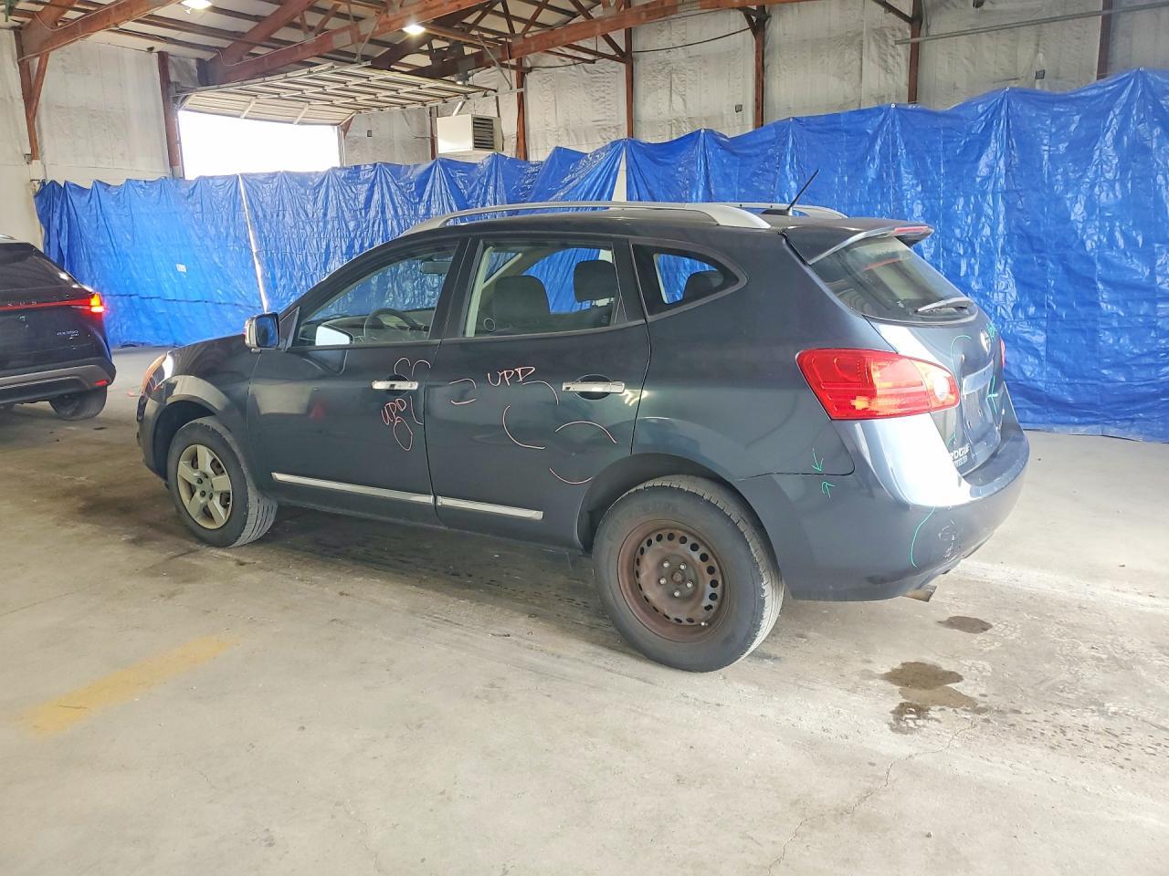 2015 NISSAN ROGUE