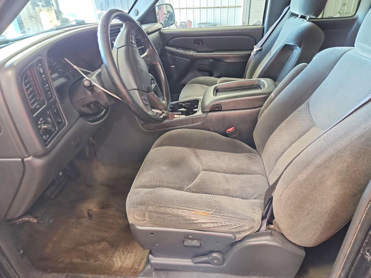 2004 CHEVROLET Silverado