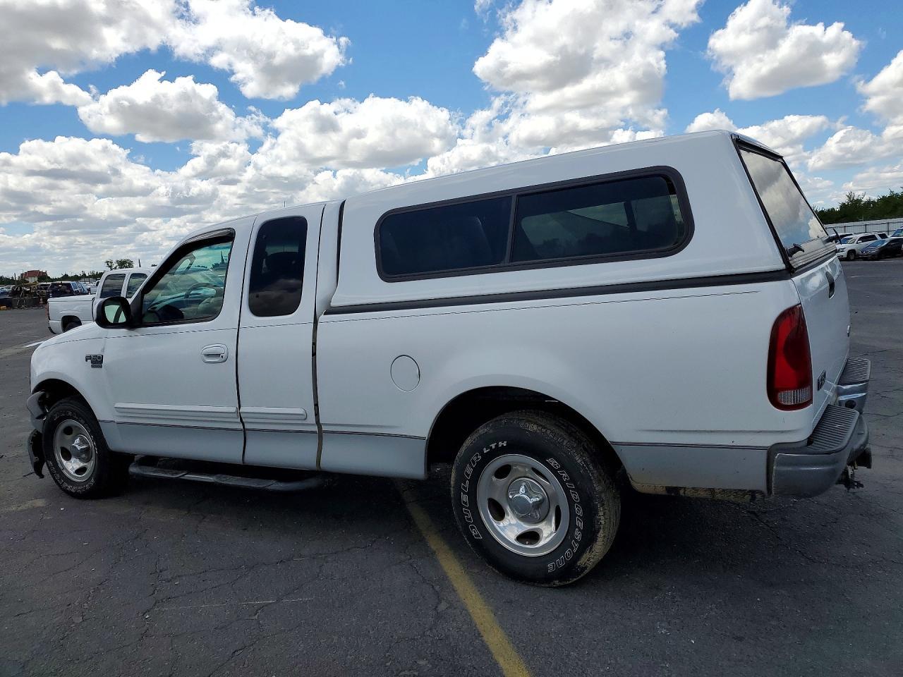 2002 FORD F-150 Lightning
