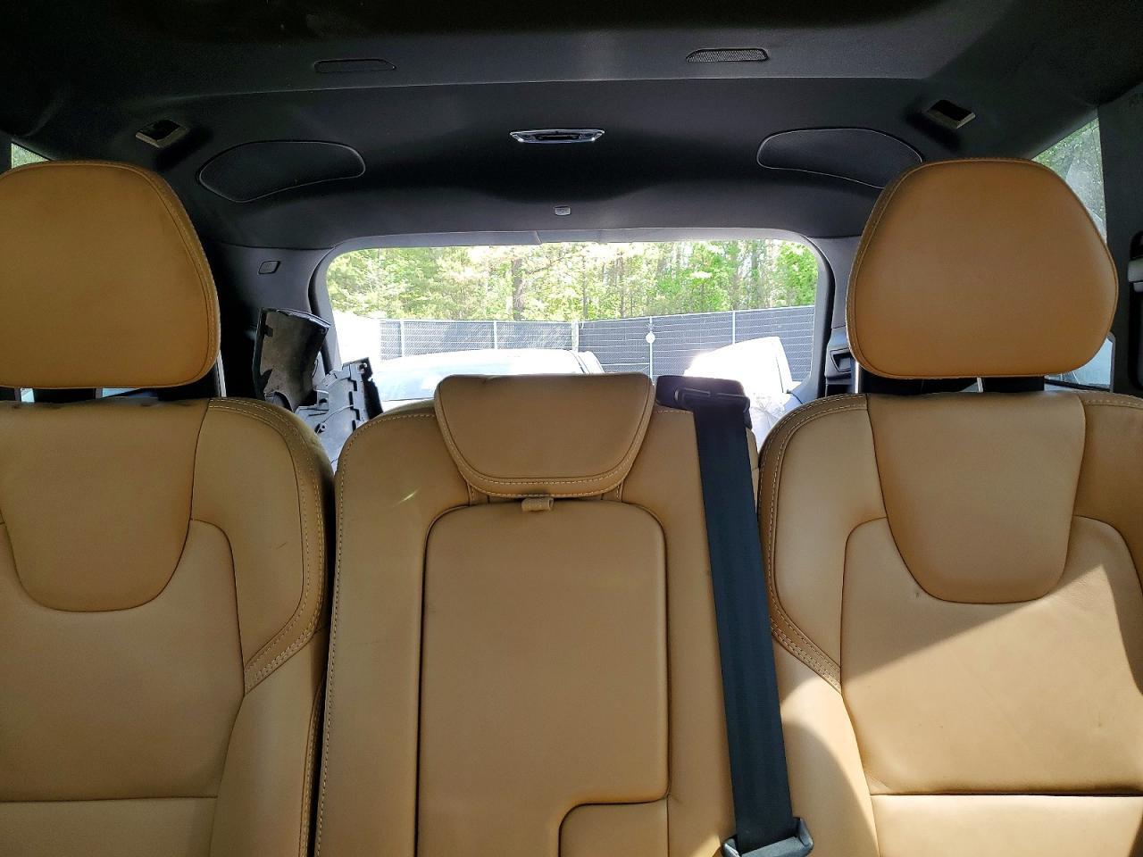 2018 VOLVO XC90