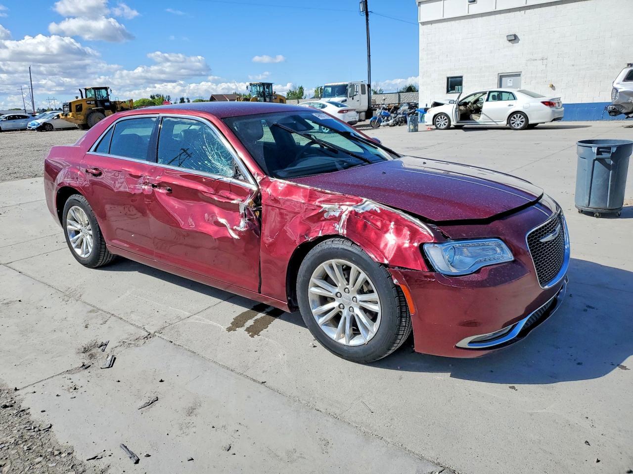 2020 CHRYSLER 300
