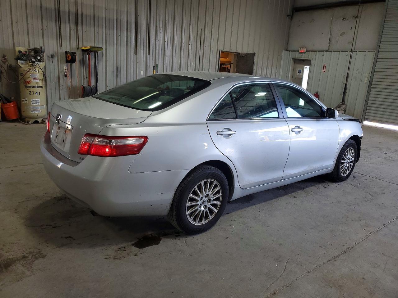 2009 TOYOTA CAMRY