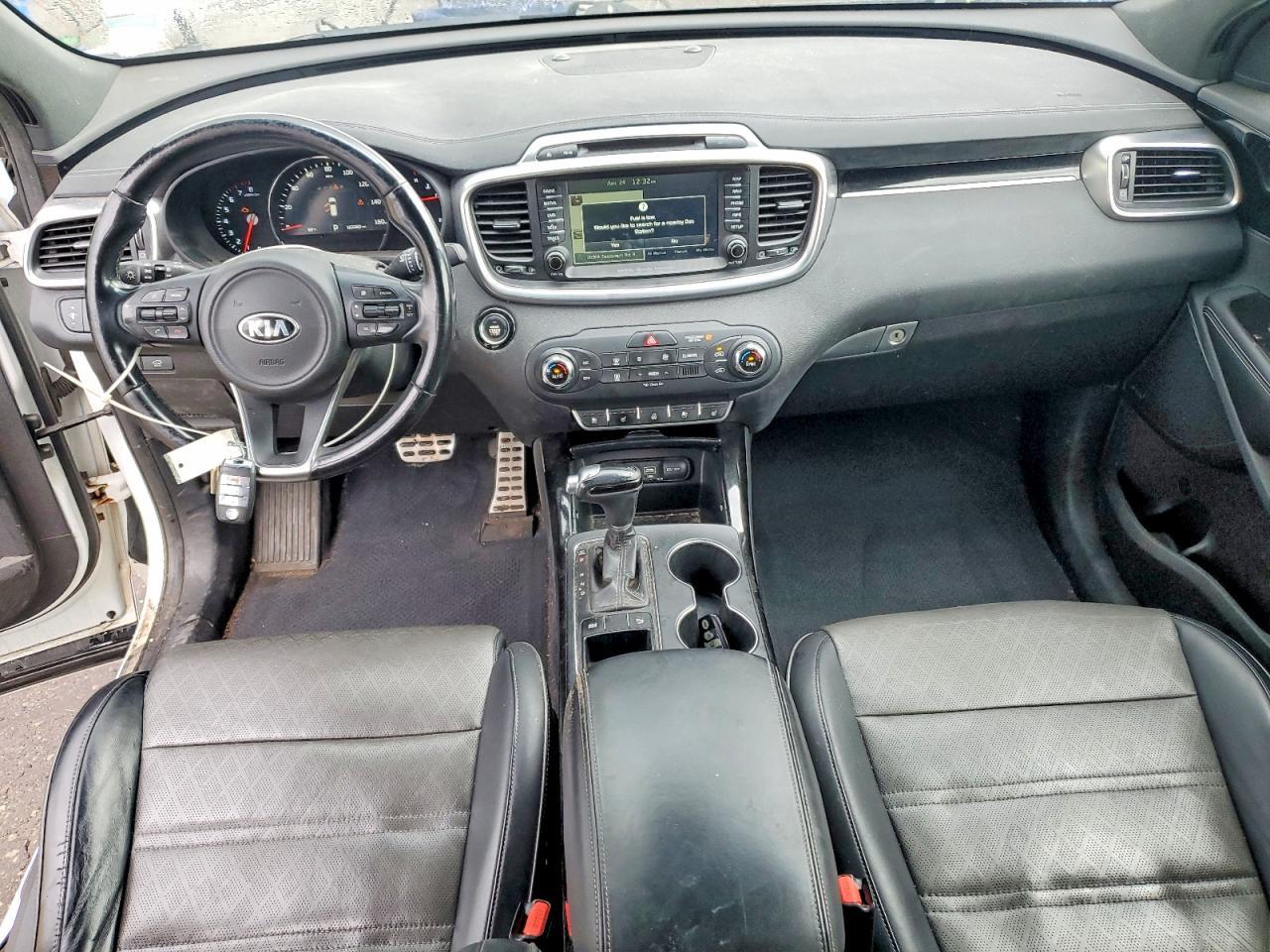 2016 KIA SORENTO