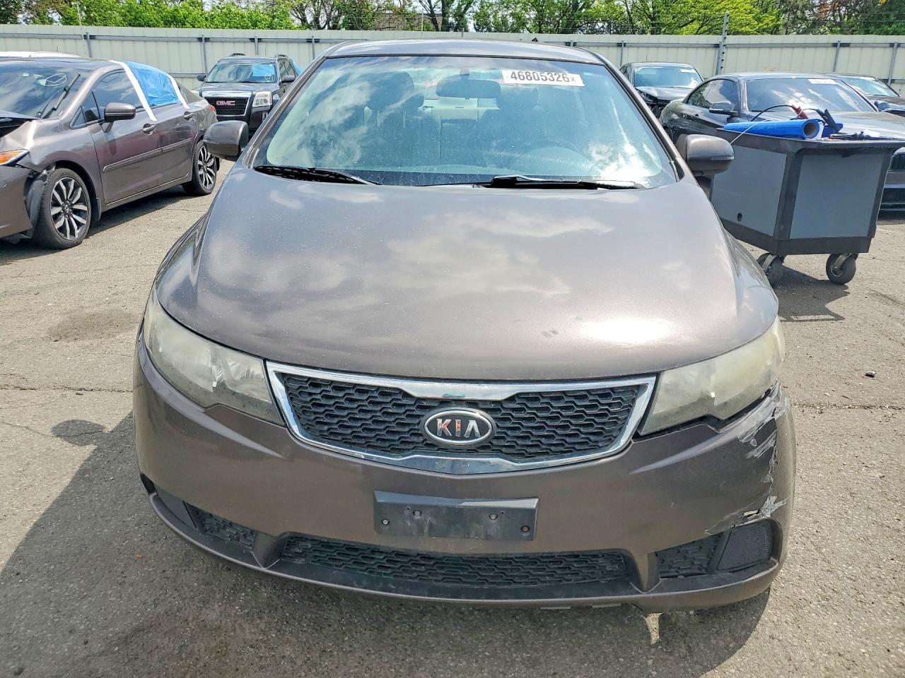 2013 KIA FORTE