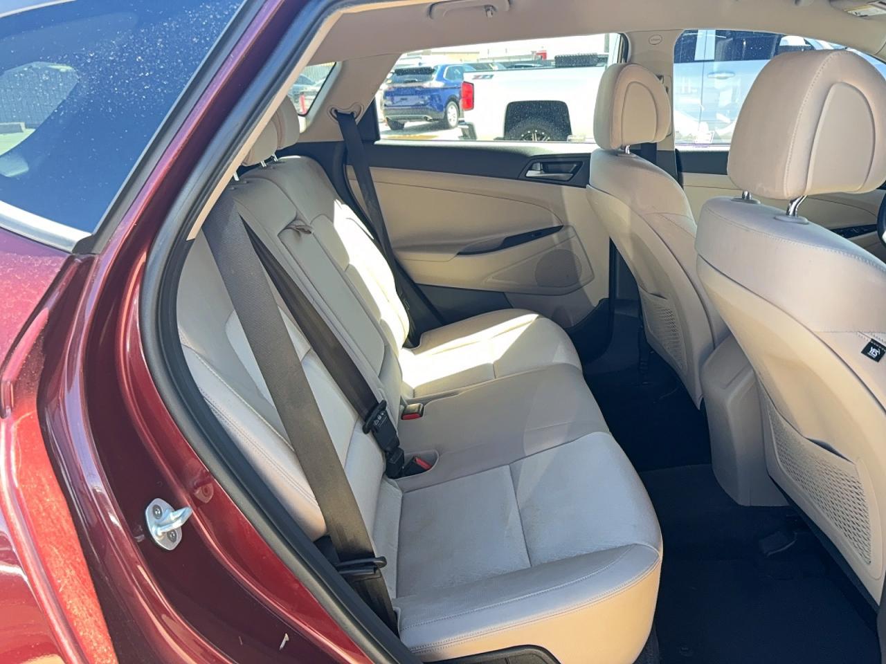 2016 HYUNDAI TUCSON