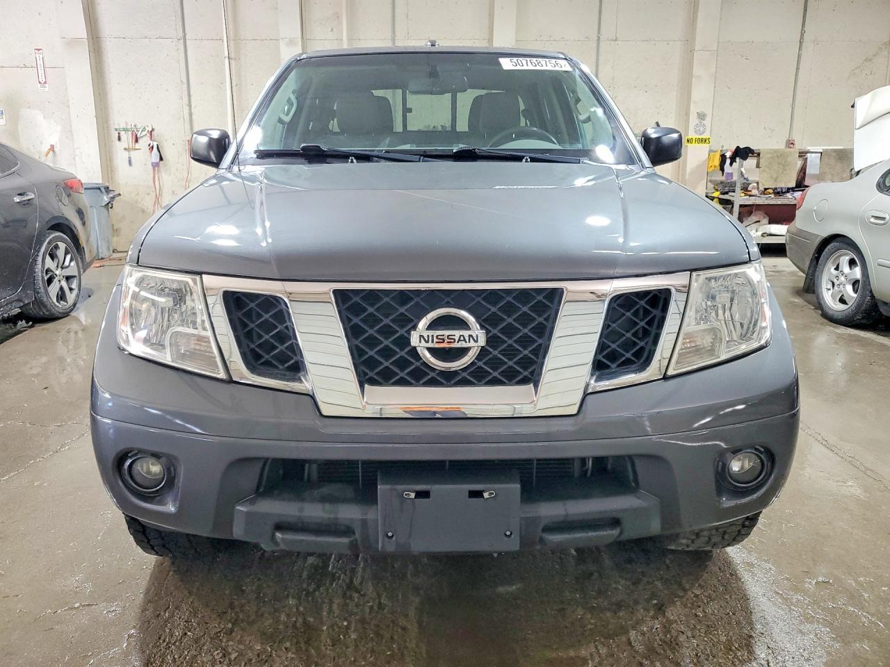 2016 NISSAN Frontier