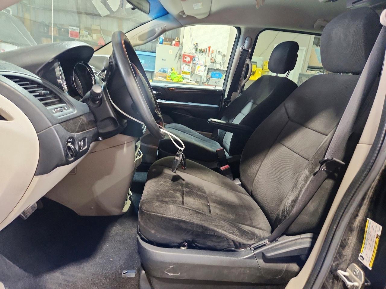 2013 DODGE GRAND CARAVAN