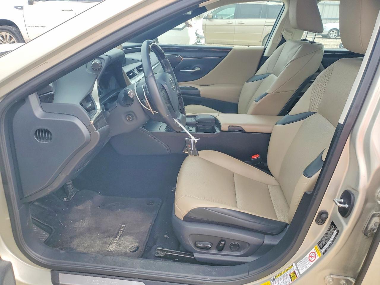 2019 LEXUS ES 350