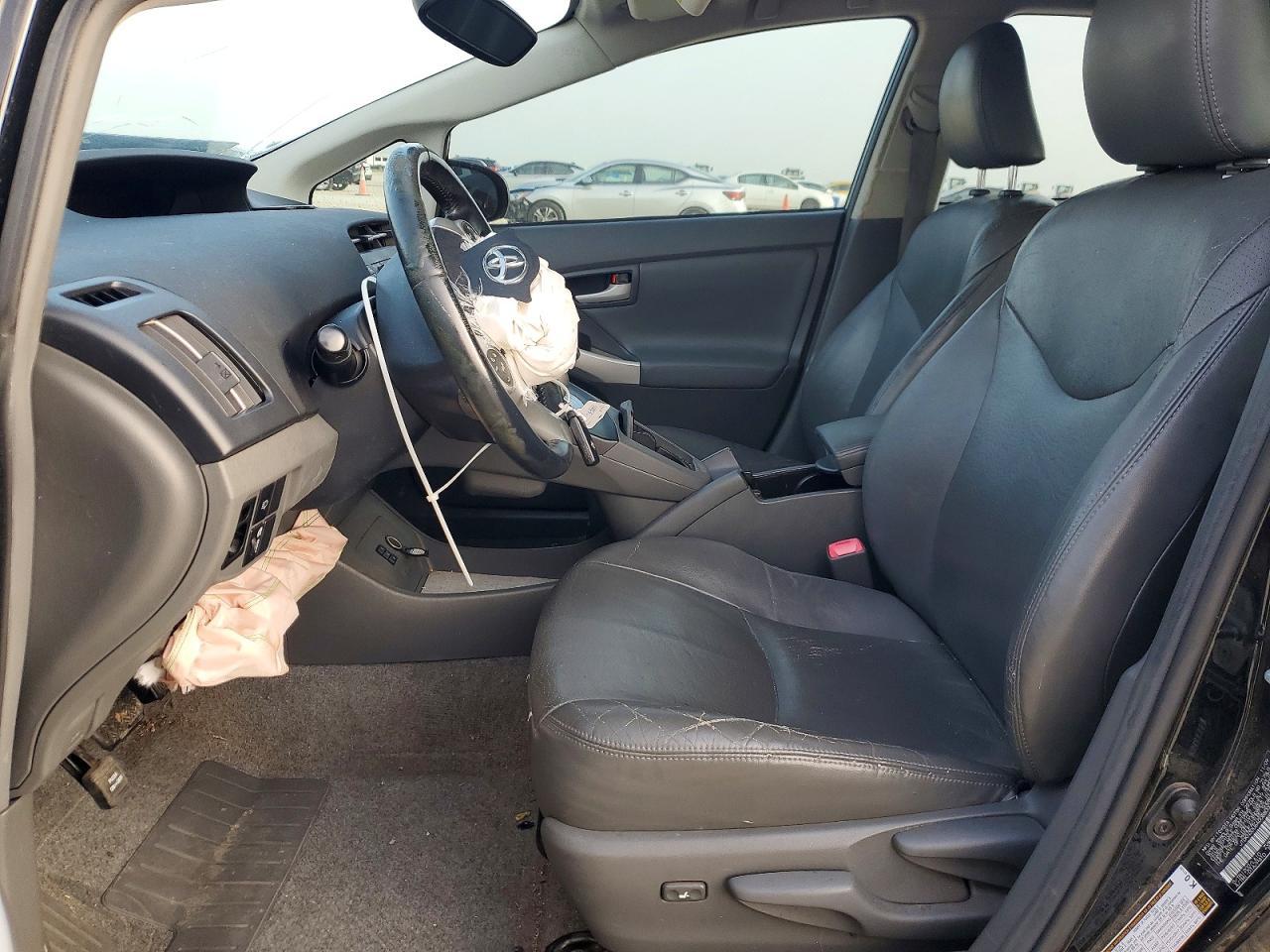 2010 TOYOTA PRIUS V