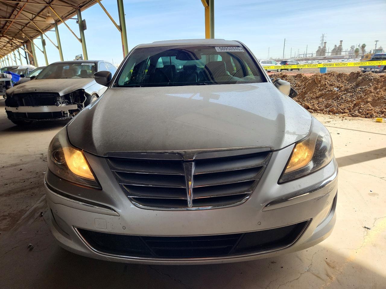 2012 HYUNDAI GENESIS