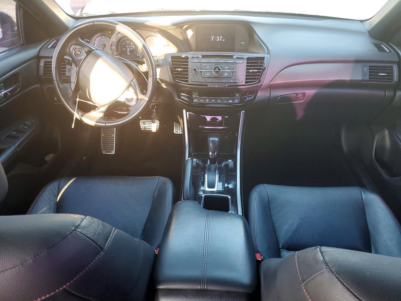 2017 HONDA ACCORD