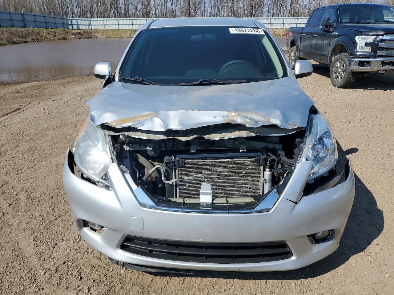 2014 NISSAN VERSA