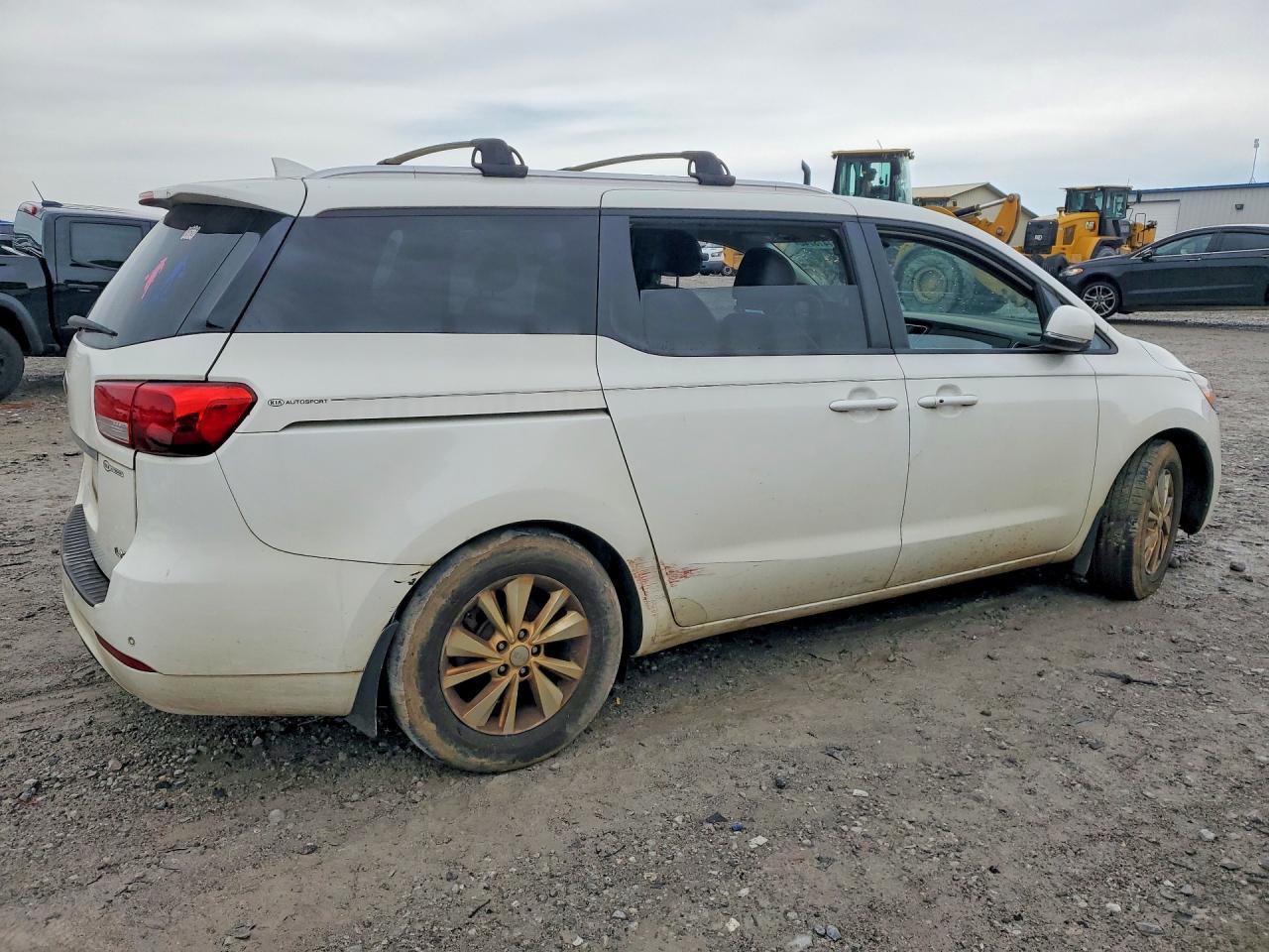 2016 KIA SEDONA