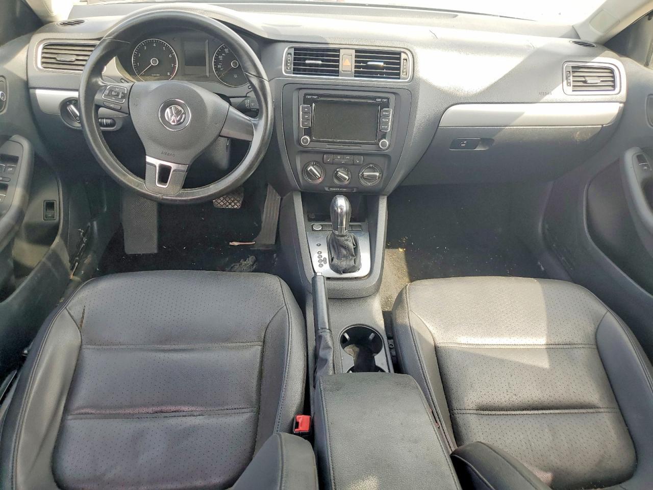 2014 VOLKSWAGEN JETTA