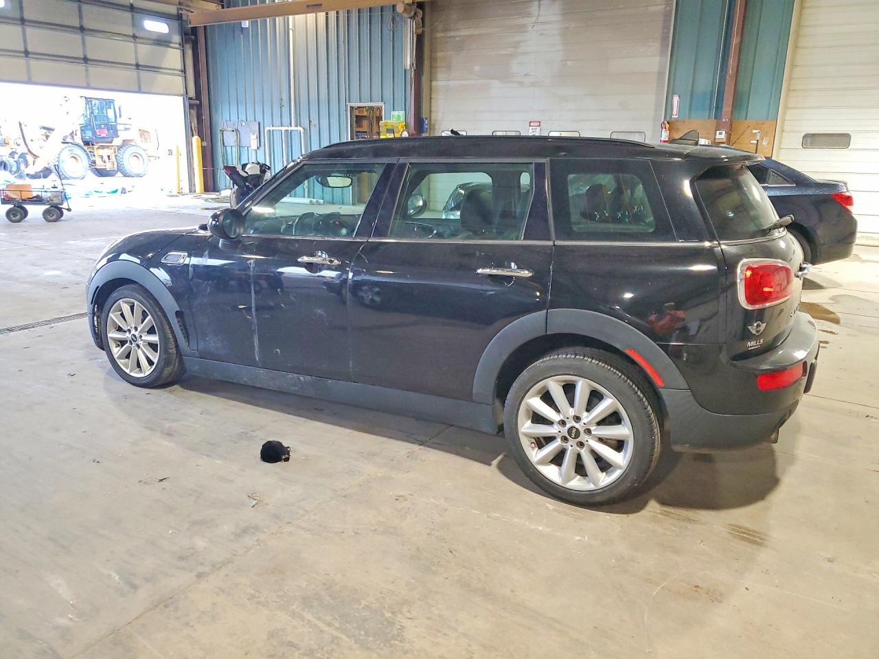 2016 MINI Cooper Clubman