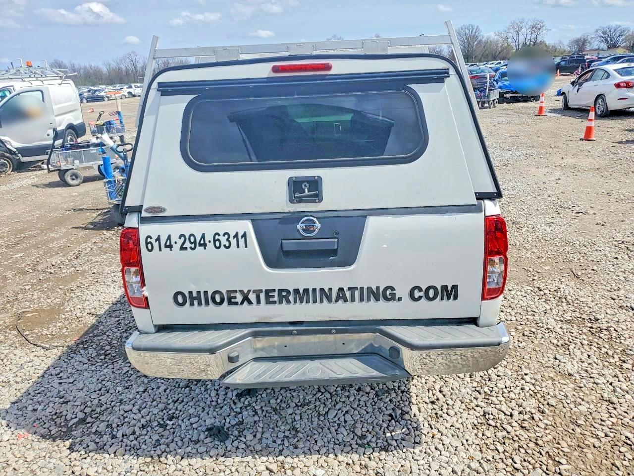 2016 NISSAN Frontier