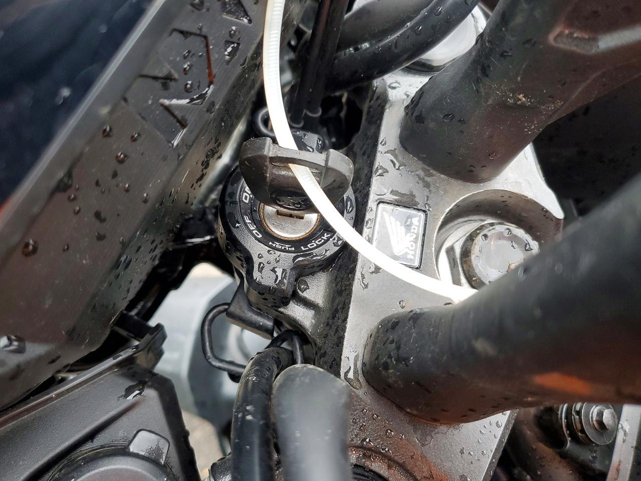 2024 HONDA Cb500