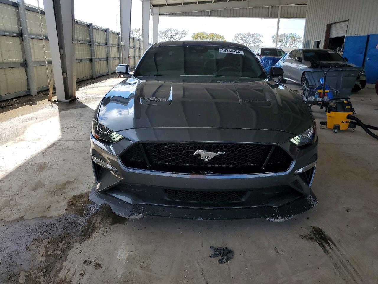 2022 FORD MUSTANG