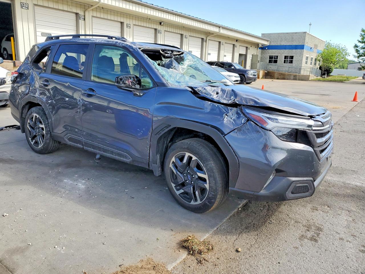 2025 SUBARU FORESTER